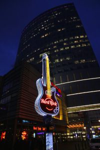6244771-hard-rock-cafe-signboard-at-the-city-of-warsaw